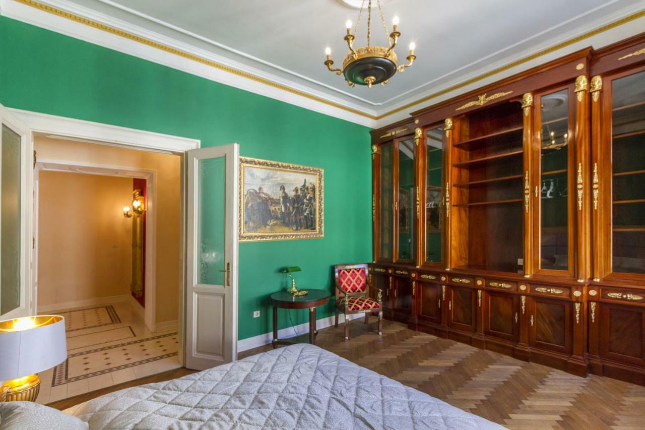 Filip'S Palace Luxurious Apartment Любляна Екстериор снимка